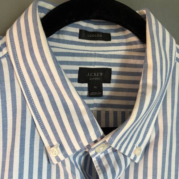 J. CREW Ludlow Men's XL Blue White Striped Button Up Collared Shirt Classic Prep - Picture 3 of 8